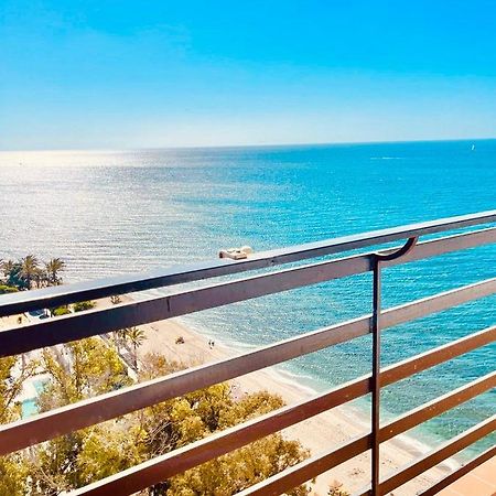 Apartamento Lujoso Y Moderno Vistas Panoramicas Al Mar Marbella Exterior photo