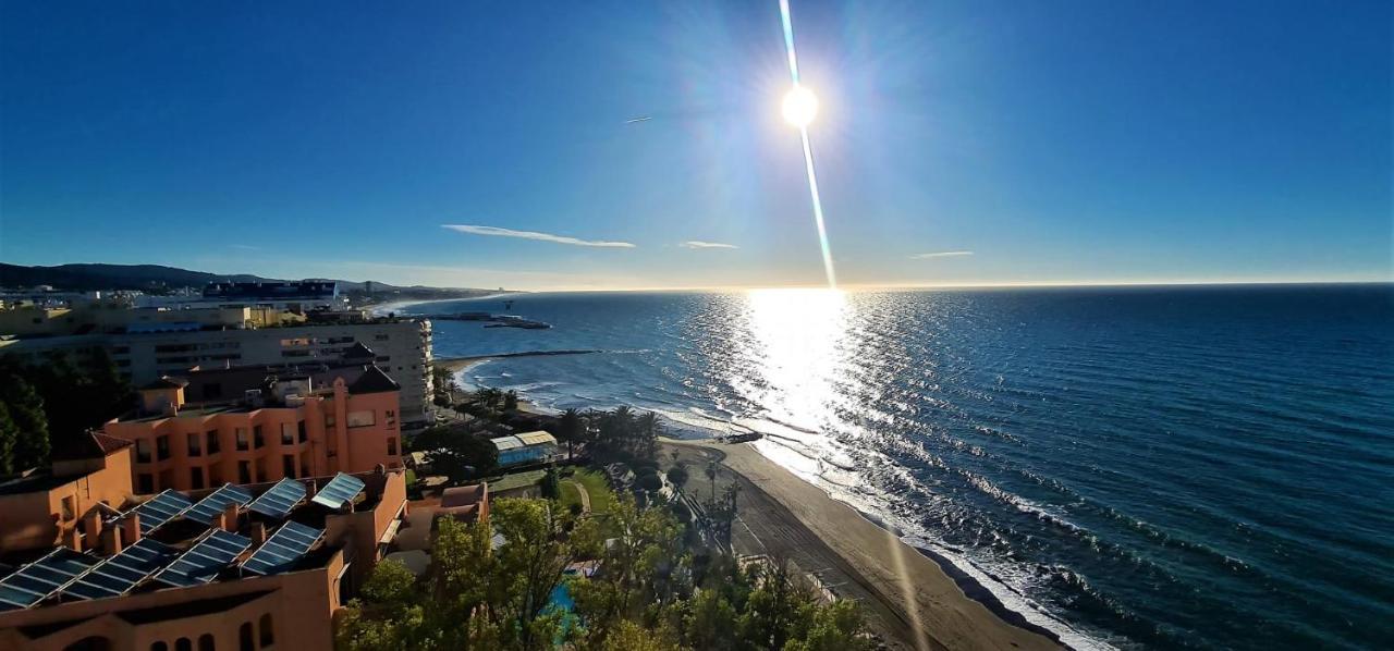Apartamento Lujoso Y Moderno Vistas Panoramicas Al Mar Marbella Exterior photo